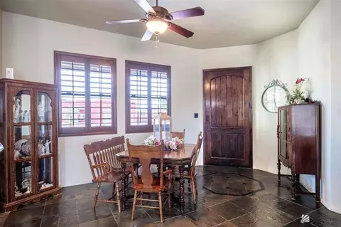 Dining - 14848 E 46 Loop, Yuma, AZ 85367 photo 2 of 2