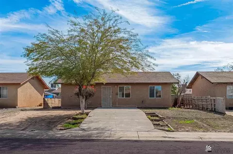 251 E San Felipe St, San Luis, AZ 85349