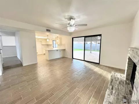 Living - 2255 E 26 Way, Yuma, AZ 85365 photo 3 of 3