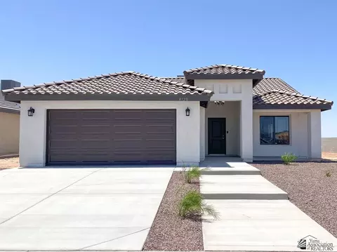 4831 E Los Olivos Dr, San Luis, AZ 85349