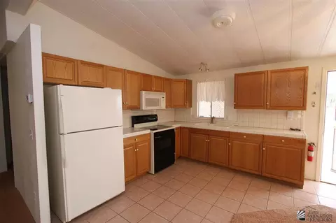 11354 E 37 Pl, Yuma, AZ 85367 photo 4