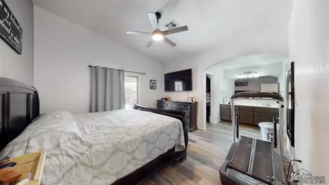 Bedroom - 10175 E 37 Pl, Yuma, AZ 85364 photo 3 of 7