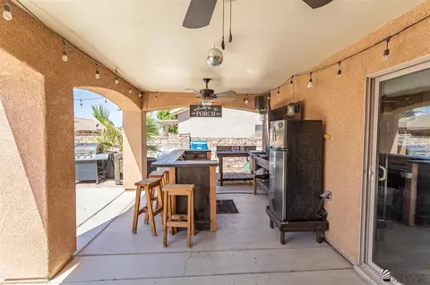 Exterior - 10175 E 37 Pl, Yuma, AZ 85364 photo 8 of 9