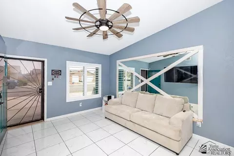 Living - 7920 E 42 Pl, Yuma, AZ 85365 photo 1 of 4