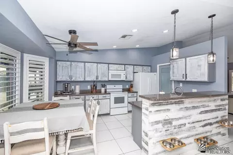 Kitchen - 7920 E 42 Pl, Yuma, AZ 85365 photo 1 of 2
