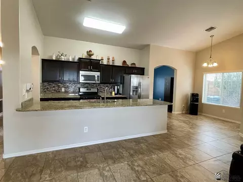 Kitchen - 11661 E 36 St, Yuma, AZ 85367 photo 1 of 5