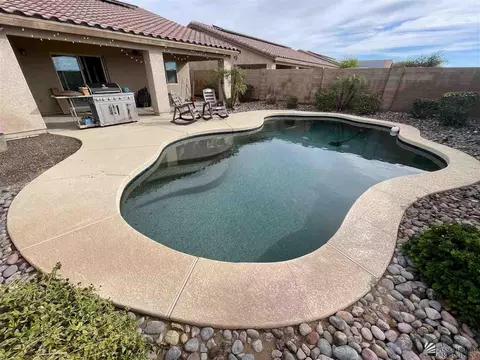 Exterior - 11661 E 36 St, Yuma, AZ 85367 photo 4 of 6