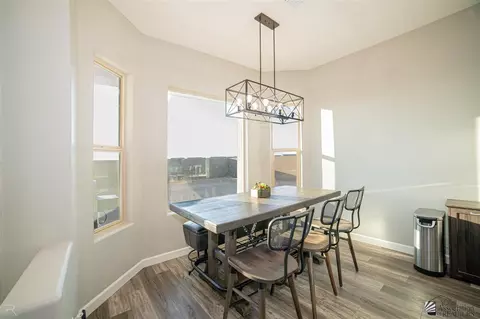 Dining - 3690 S Eagle Dr, Yuma, AZ 85365 photo 1 of 1