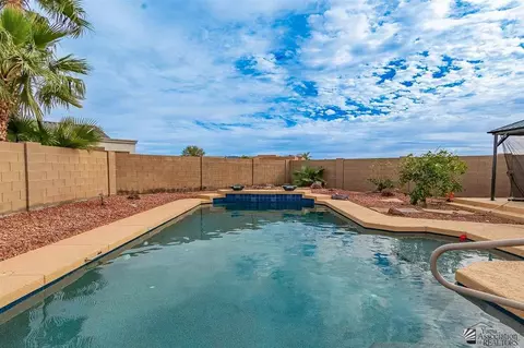 Exterior - 11677 E 26 St, Yuma, AZ 85367 photo 4 of 12