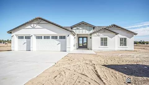 14246 S Beersheba Ave, Yuma, AZ 85365