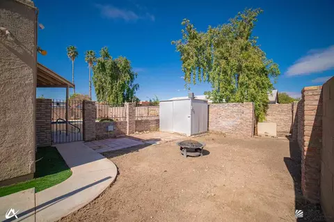 Exterior - 1416 E Sunset Ct, Yuma, AZ 85365 photo 3 of 6