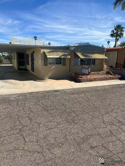 3453 S Kings Ct, Yuma, AZ 85364