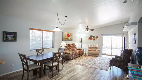 Living - 13745 E 45 Dr, Yuma, AZ 85367 photo 1 of 3