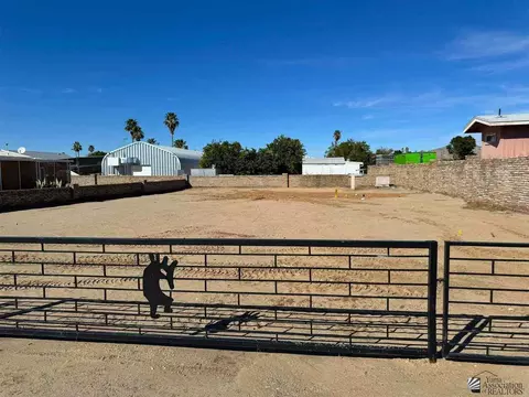 12878 E 37 Way, Yuma, AZ 85367 photo 2