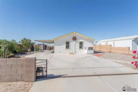 10330 S Winter Ave, Yuma, AZ 85365
