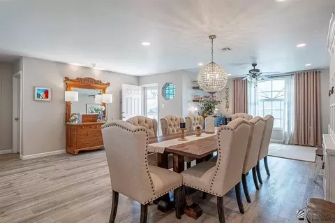 Dining - 3534 E Rubio Ln, Yuma, AZ 85365 photo 2 of 8