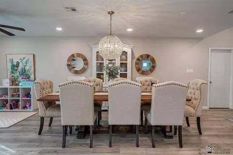 Dining - 3534 E Rubio Ln, Yuma, AZ 85365 photo 3 of 8