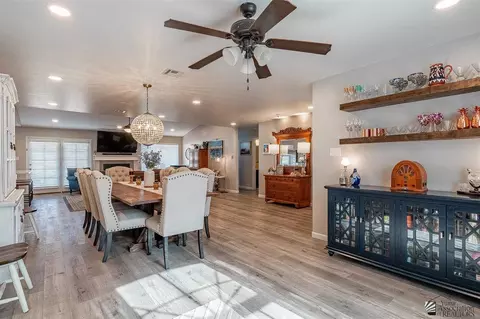 Dining - 3534 E Rubio Ln, Yuma, AZ 85365 photo 1 of 8