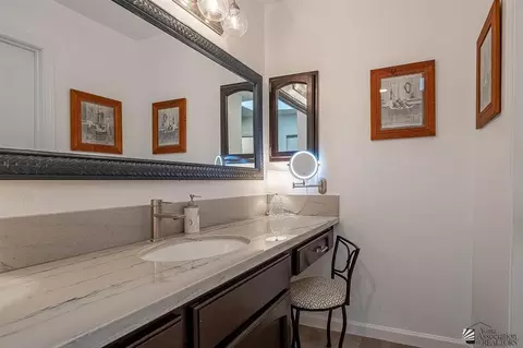 Bath - 3534 E Rubio Ln, Yuma, AZ 85365 photo 1 of 3