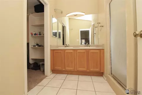 Bath - 11166 E 26 Ln, Yuma, AZ 85367 photo 1 of 5
