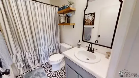 Bath - 7112 E 24 Ln, Yuma, AZ 85365 photo 1 of 1