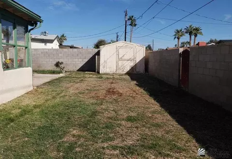 Exterior - 611 E Robin Ln, Yuma, AZ 85365 photo 4 of 8