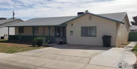 611 E Robin Ln, Yuma, AZ 85365