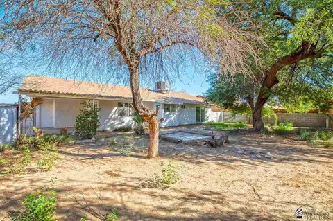 Exterior - 7221 E 24 Pl, Yuma, AZ 85365 photo 9 of 12