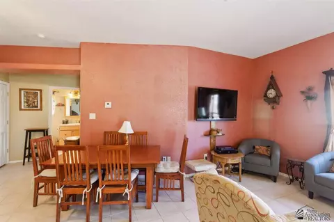 Dining - 12610 E 47 Dr, Yuma, AZ 85367 photo 3 of 3