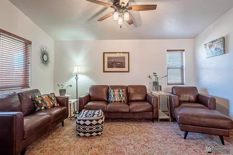 Living - 13722 E 45 St, Yuma, AZ 85367 photo 5 of 5