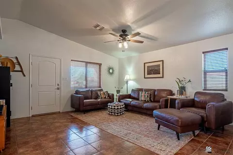 Living - 13722 E 45 St, Yuma, AZ 85367 photo 1 of 5