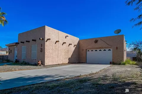 Exterior - 13857 E 49 St, Yuma, AZ 85367 photo 3 of 8