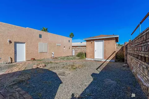 Exterior - 13857 E 49 St, Yuma, AZ 85367 photo 7 of 8