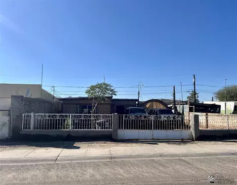 720 N Cesar Chavez St, San Luis, AZ 85349
