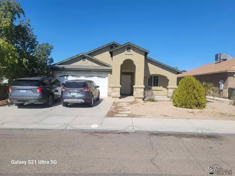 3760 E Monreal Ln, San Luis, AZ 85349