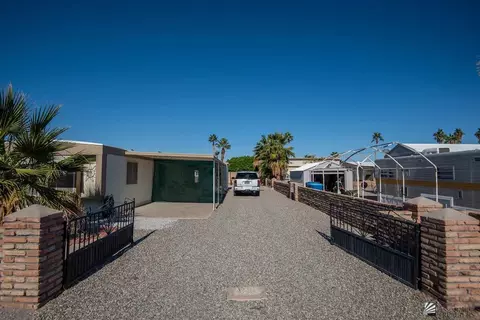 13476 E 43 Dr, Yuma, AZ 85367 photo 3
