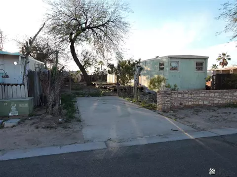 10556 S Emerald Ave, Yuma, AZ 85365
