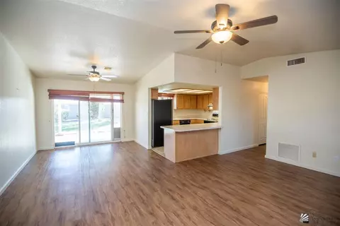12203 E Del Verde Dr, Yuma, AZ 85367 photo 6