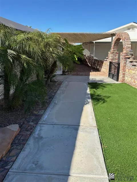 13728 E 52 Dr, Yuma, AZ 85367 photo 4