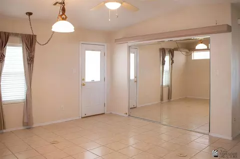 9685 E 35 St, Yuma, AZ 85365 photo 7
