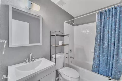 Bath - 6322 E 41 St, Yuma, AZ 85365 photo 1 of 2