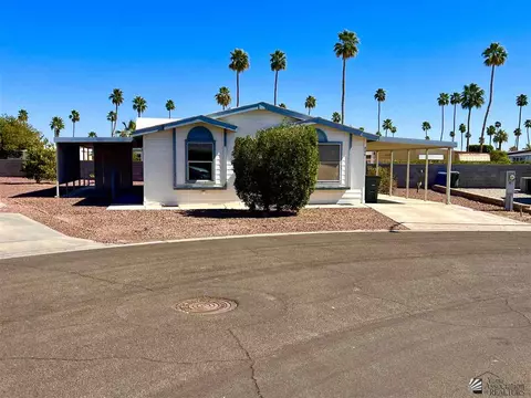 806 W 36 Ln, Yuma, AZ 85365