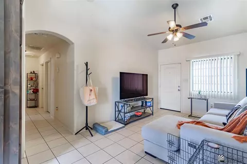 2575 Edais St, San Luis, AZ 85349 photo 8