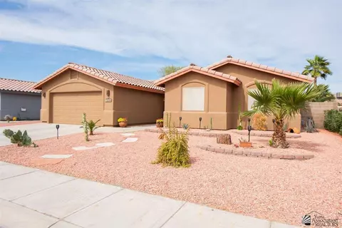 Exterior - 11184 E 25 Pl, Yuma, AZ 85367 photo 4 of 12