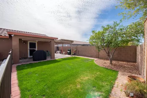 Exterior - 11184 E 25 Pl, Yuma, AZ 85367 photo 6 of 12