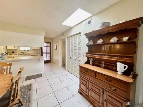 Entry Way - 11257 E 35 Pl, Yuma, AZ 85367 photo 2 of 2