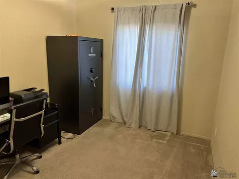Bedroom - 7607 E 41 Rd, Yuma, AZ 85365 photo 1 of 10