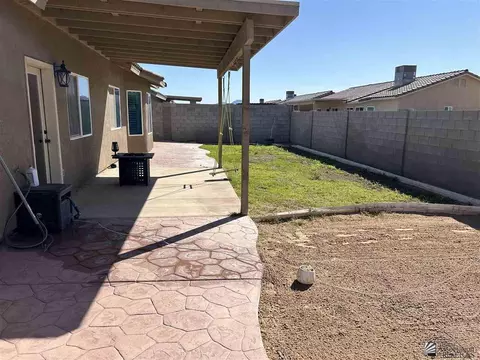 Exterior - 7607 E 41 Rd, Yuma, AZ 85365 photo 3 of 10