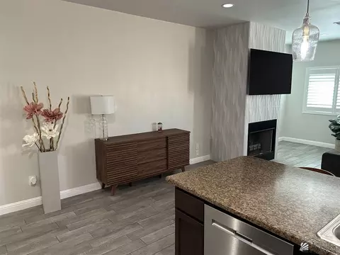 Living - 7607 E 41 Rd, Yuma, AZ 85365 photo 4 of 4