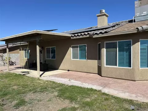Exterior - 7607 E 41 Rd, Yuma, AZ 85365 photo 7 of 10